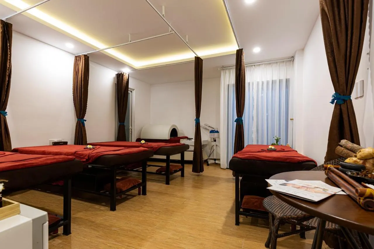 Lyn'S Hotel & Apartment Da Nang